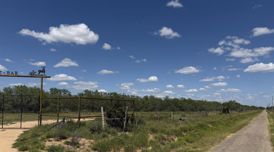 999 Jordan Rd., Encinal, Texas 78019, ,Land,For Sale,999 Jordan Rd.,20262512