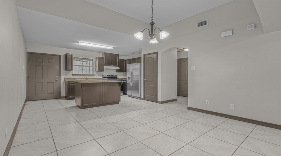 3219 Galveston St, Laredo, Texas 78043, 3 Bedrooms Bedrooms, 3 Rooms Rooms,2 BathroomsBathrooms,Residential,For Rent,3219 Galveston St,20262507