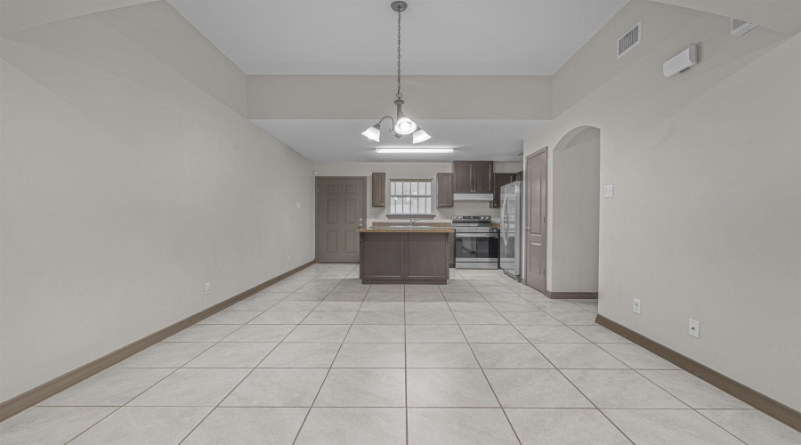 3219 Galveston St, Laredo, Texas 78043, 3 Bedrooms Bedrooms, 3 Rooms Rooms,2 BathroomsBathrooms,Residential,For Rent,3219 Galveston St,20262507