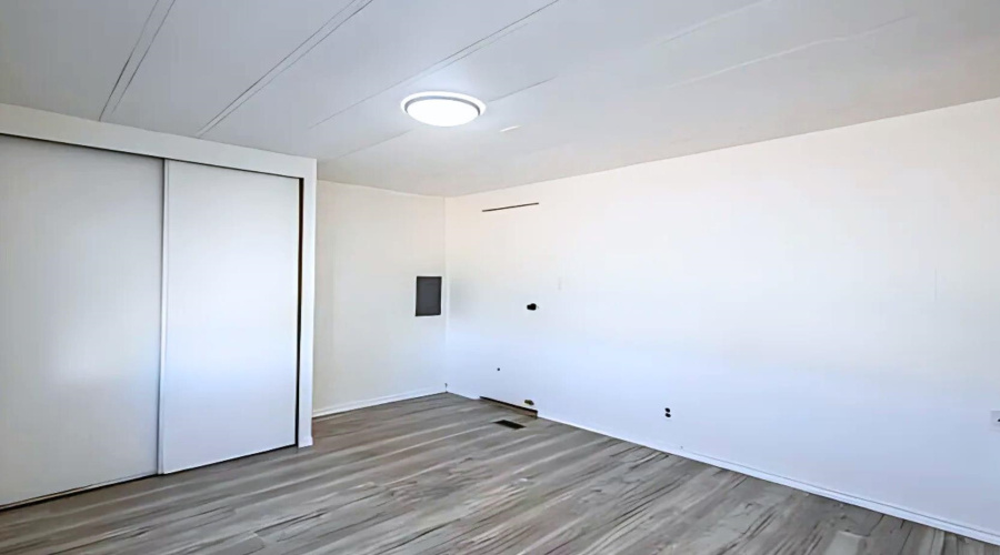 100 Blossum Blvd., ZAPATA, Texas 78076, 2 Bedrooms Bedrooms, 4 Rooms Rooms,1 BathroomBathrooms,Residential,For Sale,100 Blossum Blvd.,20262509