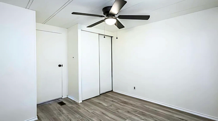 100 Blossum Blvd., ZAPATA, Texas 78076, 2 Bedrooms Bedrooms, 4 Rooms Rooms,1 BathroomBathrooms,Residential,For Sale,100 Blossum Blvd.,20262509