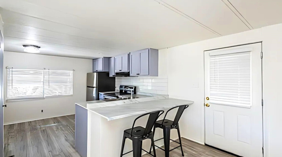 100 Blossum Blvd., ZAPATA, Texas 78076, 2 Bedrooms Bedrooms, 4 Rooms Rooms,1 BathroomBathrooms,Residential,For Sale,100 Blossum Blvd.,20262509