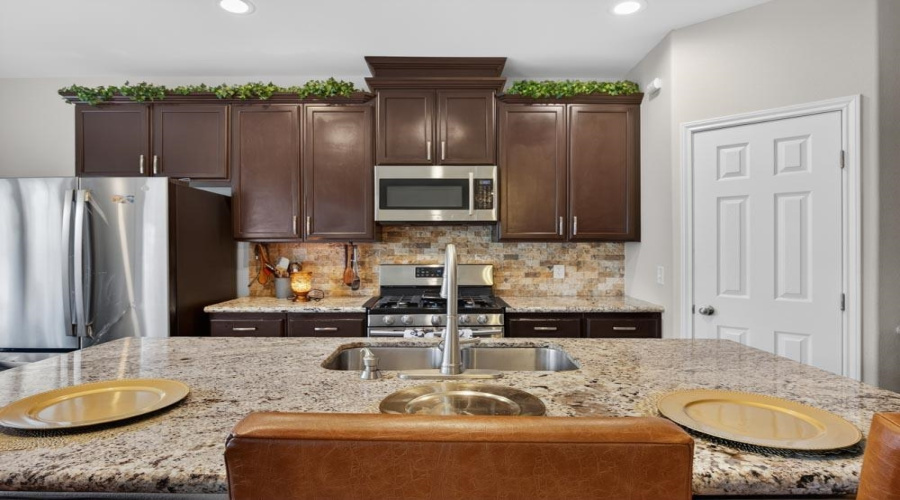 511 Otero Dr, Laredo, Texas 78045, 3 Bedrooms Bedrooms, 7 Rooms Rooms,2 BathroomsBathrooms,Residential,For Sale,511 Otero Dr,20262519