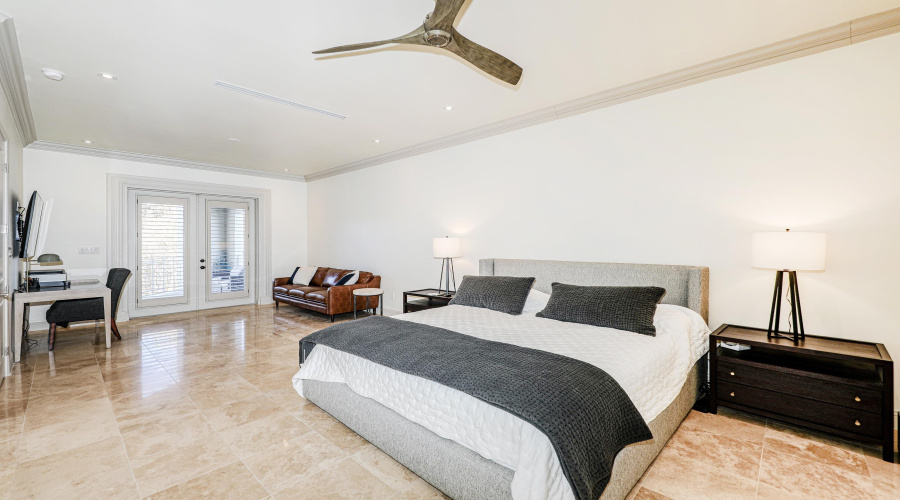 3002 Swift Dr, LAREDO, Texas 78041, 4 Bedrooms Bedrooms, 11 Rooms Rooms,5 BathroomsBathrooms,Residential,For Sale,3002 Swift Dr,20260103