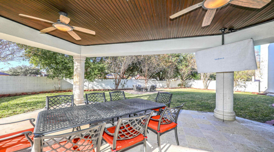3002 Swift Dr, LAREDO, Texas 78041, 4 Bedrooms Bedrooms, 11 Rooms Rooms,5 BathroomsBathrooms,Residential,For Sale,3002 Swift Dr,20260103