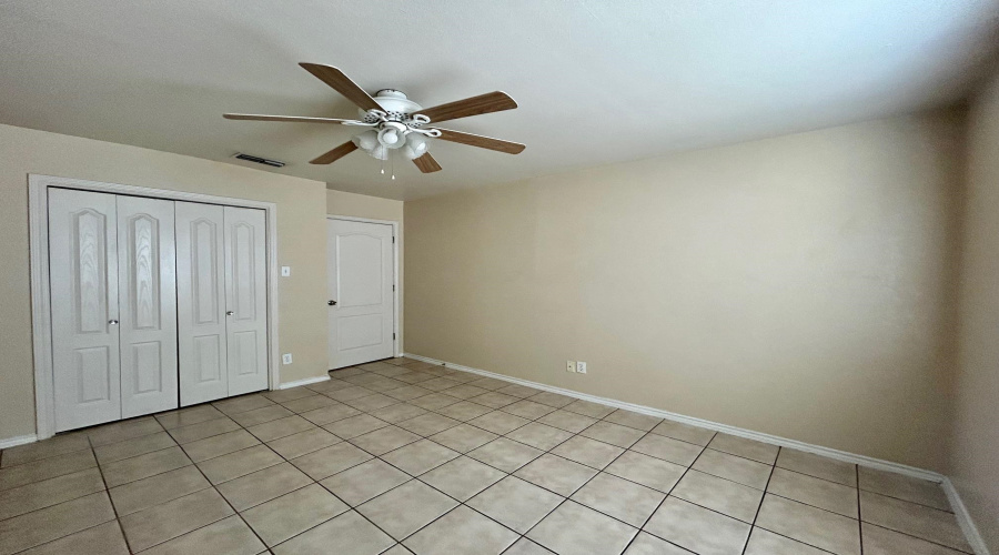 203 Martingale Ln, Laredo, Texas 78041, 2 Bedrooms Bedrooms, 4 Rooms Rooms,2 BathroomsBathrooms,Residential,For Rent,203 Martingale Ln,20262521