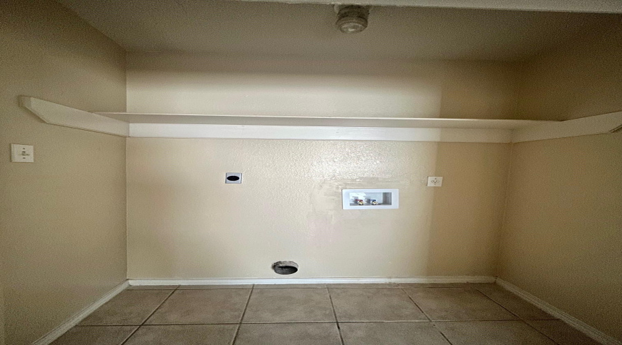 203 Martingale Ln, Laredo, Texas 78041, 2 Bedrooms Bedrooms, 4 Rooms Rooms,2 BathroomsBathrooms,Residential,For Rent,203 Martingale Ln,20262521