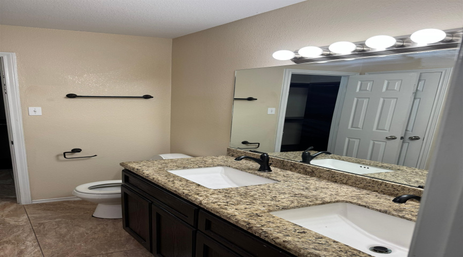 11146 Capistran Lp, laredo, Texas 78045, 3 Bedrooms Bedrooms, 7 Rooms Rooms,2 BathroomsBathrooms,Residential,For Sale,11146 Capistran Lp,20262522