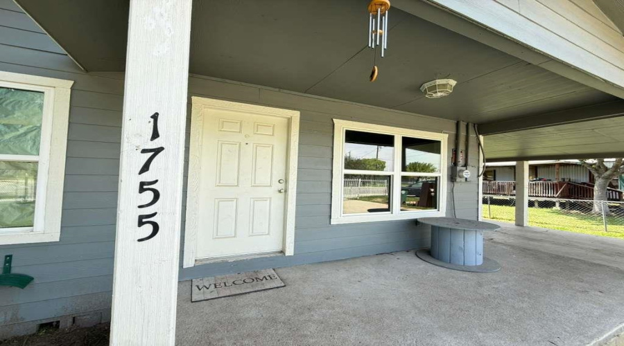 1755 N 7th St, Crystal City, Texas 78839, 3 Bedrooms Bedrooms, 3 Rooms Rooms,1 BathroomBathrooms,Residential,For Rent,1755 N 7th St,20262523