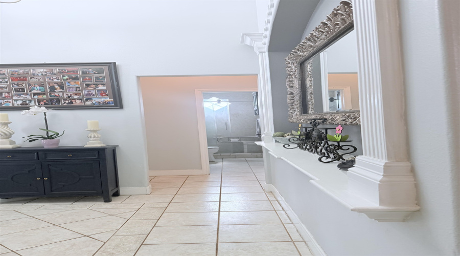 509 Nightingale Bend, Laredo, Texas 78045, 3 Bedrooms Bedrooms, 4 Rooms Rooms,2 BathroomsBathrooms,Residential,For Sale,509 Nightingale Bend,20262528
