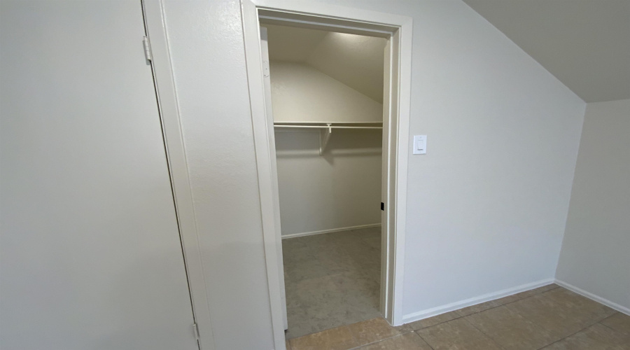 119 Tours Ln, Laredo, Texas 78045, 4 Bedrooms Bedrooms, 6 Rooms Rooms,3 BathroomsBathrooms,Residential,For Rent,119 Tours Ln,20262530