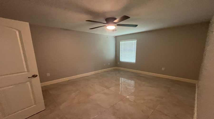 432 General Franco Dr, Laredo, Texas 78046, 4 Bedrooms Bedrooms, 6 Rooms Rooms,3 BathroomsBathrooms,Residential,For Sale,432 General Franco Dr,20262531