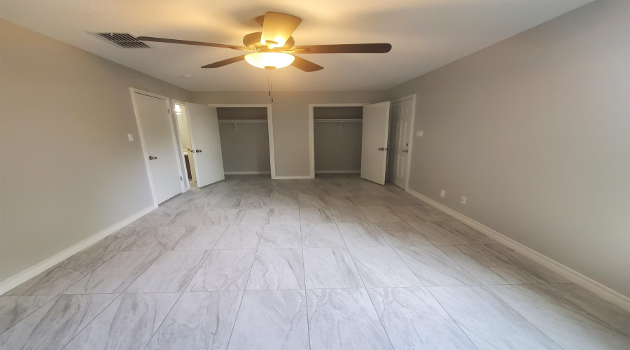 2515 Boston St, Laredo, Texas 78041, 4 Bedrooms Bedrooms, 6 Rooms Rooms,2 BathroomsBathrooms,Residential,For Rent,2515 Boston St,20262534