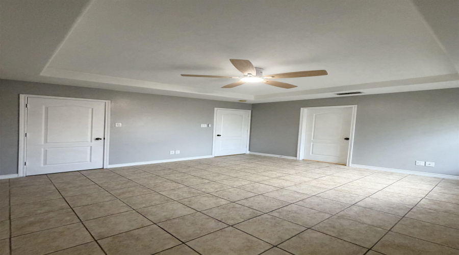 9804 Cantera Ct, LAREDO, Texas 78045, 2 Bedrooms Bedrooms, 5 Rooms Rooms,2 BathroomsBathrooms,Residential,For Rent,9804 Cantera Ct,20262536