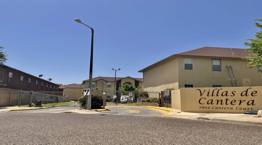 9804 Cantera Ct, LAREDO, Texas 78045, 2 Bedrooms Bedrooms, 5 Rooms Rooms,2 BathroomsBathrooms,Residential,For Rent,9804 Cantera Ct,20262536