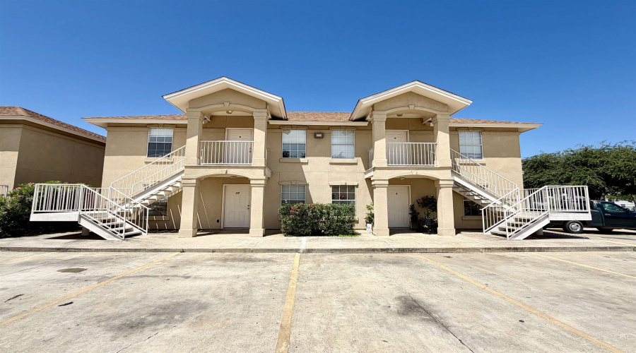 507 Shiloh Dr, Laredo, Texas 78045, 2 Bedrooms Bedrooms, 4 Rooms Rooms,1 BathroomBathrooms,Residential,For Rent,507 Shiloh Dr,20262537