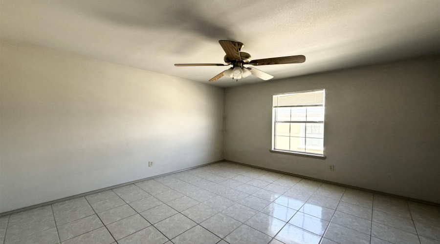 507 Shiloh Dr, Laredo, Texas 78045, 2 Bedrooms Bedrooms, 4 Rooms Rooms,1 BathroomBathrooms,Residential,For Rent,507 Shiloh Dr,20262537
