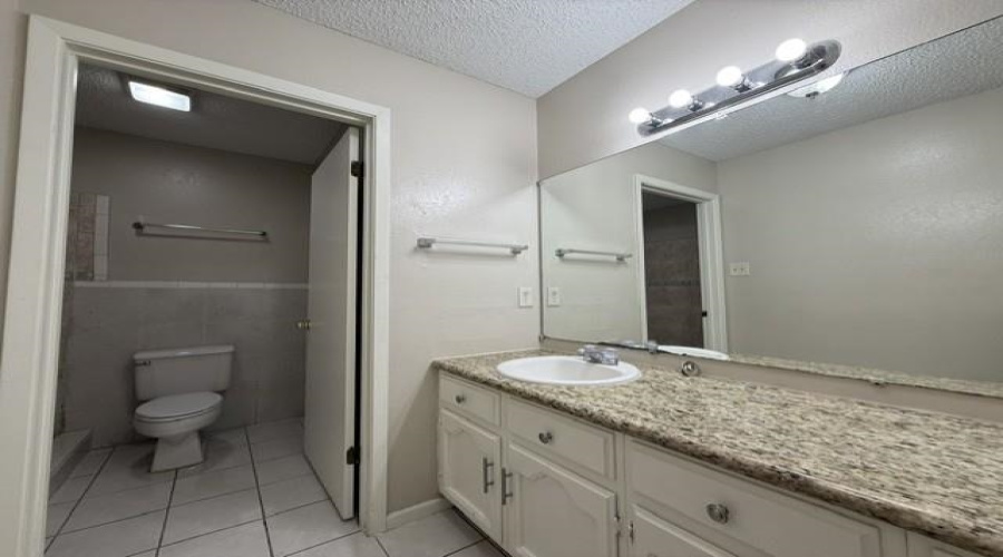 313 Potrero Ct, Laredo, Texas 78045, 4 Bedrooms Bedrooms, 7 Rooms Rooms,2 BathroomsBathrooms,Residential,For Rent,313 Potrero Ct,20262540