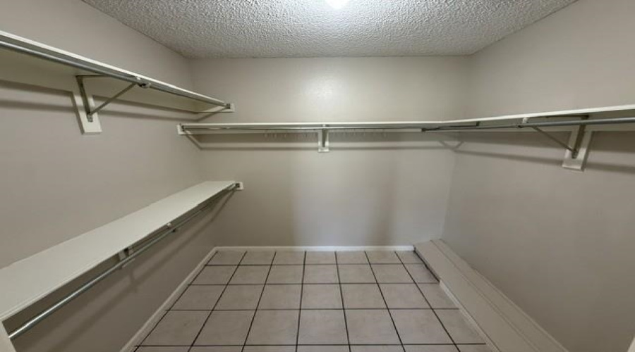 313 Potrero Ct, Laredo, Texas 78045, 4 Bedrooms Bedrooms, 7 Rooms Rooms,2 BathroomsBathrooms,Residential,For Rent,313 Potrero Ct,20262540