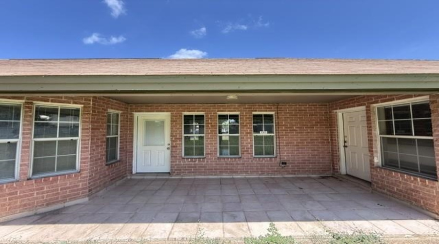 313 Potrero Ct, Laredo, Texas 78045, 4 Bedrooms Bedrooms, 7 Rooms Rooms,2 BathroomsBathrooms,Residential,For Rent,313 Potrero Ct,20262540
