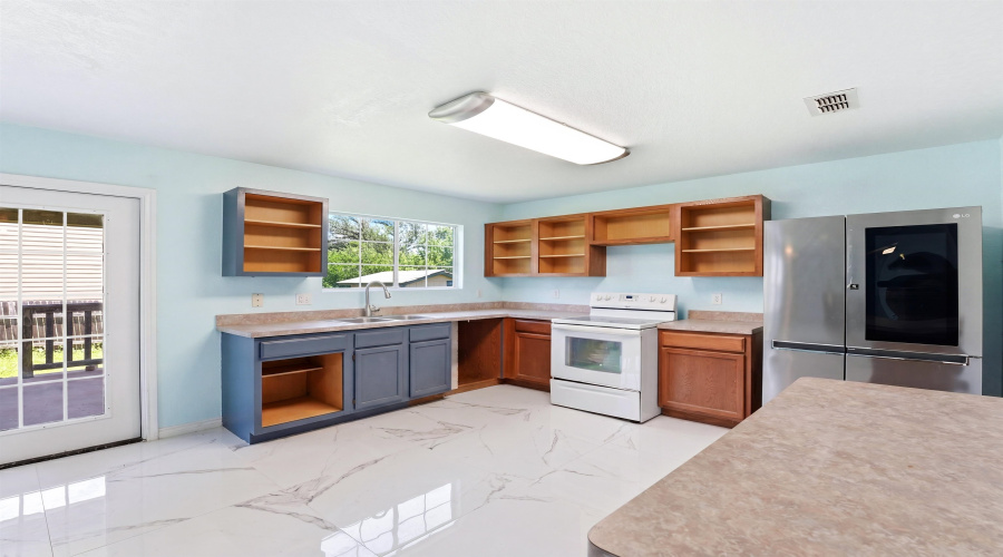 10010 Moongrove Pass, San Antonio, Texas 78239, 3 Bedrooms Bedrooms, 6 Rooms Rooms,2 BathroomsBathrooms,Residential,For Sale,10010 Moongrove Pass,20262541