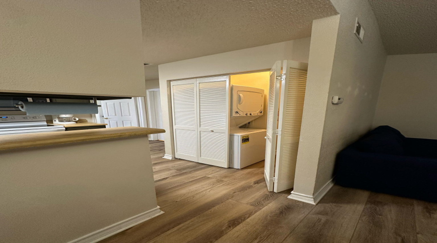 4949 Hamilton Wolfe, SAN ANTONIO, Texas 78229, 1 Bedroom Bedrooms, 3 Rooms Rooms,1 BathroomBathrooms,Residential,For Sale,4949 Hamilton Wolfe,20262543