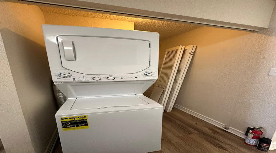 4949 Hamilton Wolfe, SAN ANTONIO, Texas 78229, 1 Bedroom Bedrooms, 3 Rooms Rooms,1 BathroomBathrooms,Residential,For Sale,4949 Hamilton Wolfe,20262543