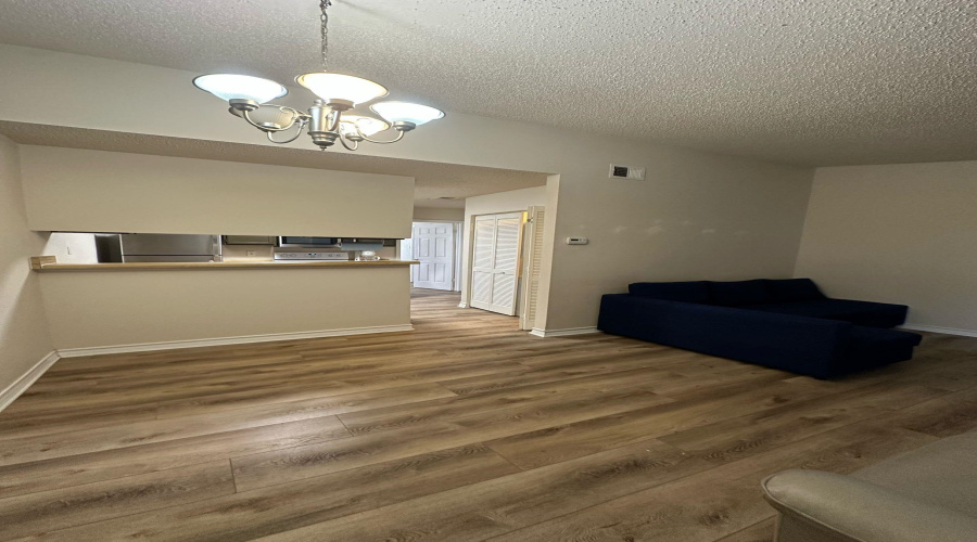 4949 Hamilton Wolfe, SAN ANTONIO, Texas 78229, 1 Bedroom Bedrooms, 3 Rooms Rooms,1 BathroomBathrooms,Residential,For Sale,4949 Hamilton Wolfe,20262543