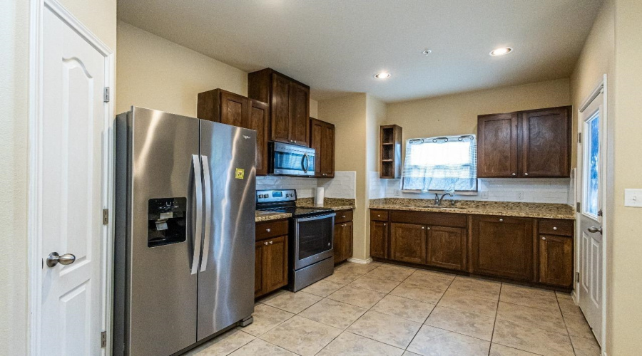 5706 Montevista Dr., Laredo, Texas 78041, 3 Bedrooms Bedrooms, 6 Rooms Rooms,2 BathroomsBathrooms,Residential,For Rent,5706 Montevista Dr.,20262546