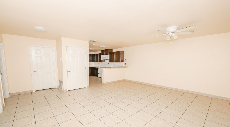 2119 Ejido Ave, Laredo, Texas 78046, 2 Bedrooms Bedrooms, 3 Rooms Rooms,1 BathroomBathrooms,Residential,For Rent,2119 Ejido Ave,20262547