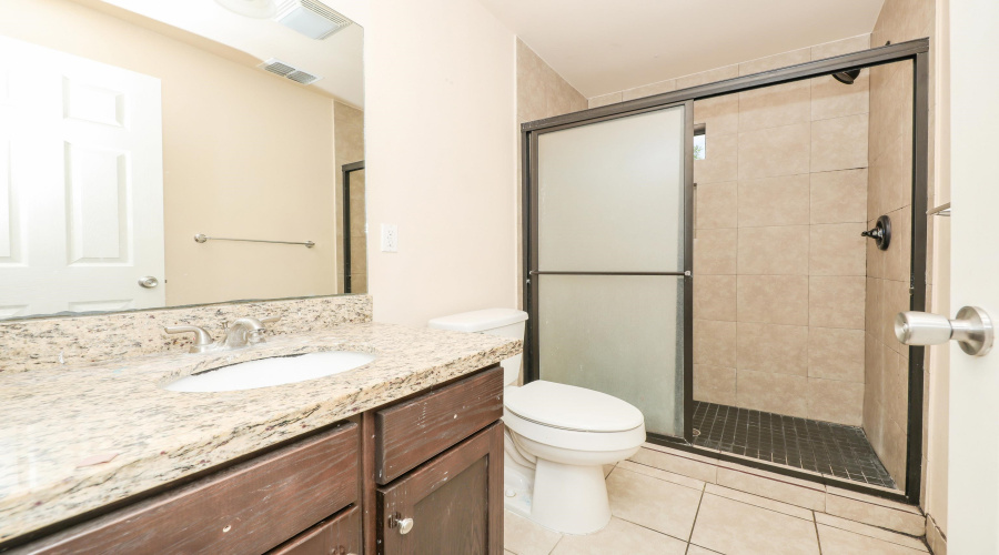 2119 Ejido Ave, Laredo, Texas 78046, 2 Bedrooms Bedrooms, 3 Rooms Rooms,1 BathroomBathrooms,Residential,For Rent,2119 Ejido Ave,20262547