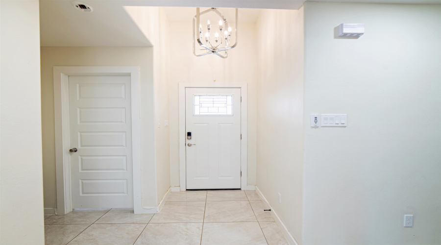 5108 Plasencia Ln., Laredo, Texas 78046, 3 Bedrooms Bedrooms, 5 Rooms Rooms,2 BathroomsBathrooms,Residential,For Sale,5108 Plasencia Ln.,20262551
