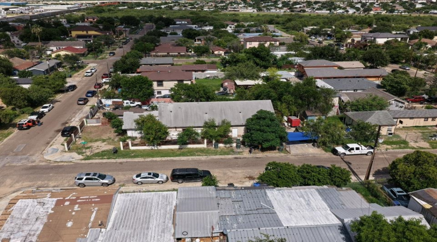 3501 Corpus Christi St, Laredo, Texas 78043, 8 Bedrooms Bedrooms, 16 Rooms Rooms,4 BathroomsBathrooms,Residential,For Sale,3501 Corpus Christi St,20262556