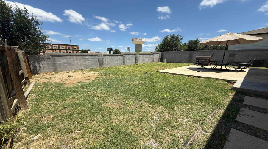 4423 Gloria Dr., Laredo, Texas 78046, 3 Bedrooms Bedrooms, 6 Rooms Rooms,2 BathroomsBathrooms,Residential,For Sale,4423 Gloria Dr.,20262557