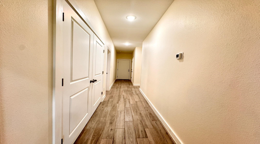 616 Journey Loop, LAREDO, Texas 78045, 3 Bedrooms Bedrooms, 5 Rooms Rooms,2 BathroomsBathrooms,Residential,For Rent,616 Journey Loop,20262564