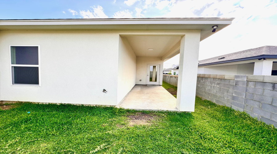 616 Journey Loop, LAREDO, Texas 78045, 3 Bedrooms Bedrooms, 5 Rooms Rooms,2 BathroomsBathrooms,Residential,For Rent,616 Journey Loop,20262564