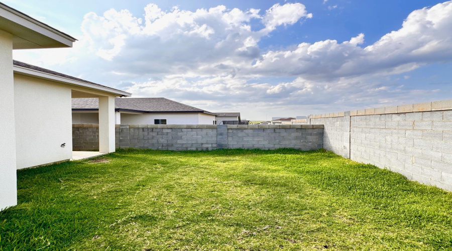 616 Journey Loop, LAREDO, Texas 78045, 3 Bedrooms Bedrooms, 5 Rooms Rooms,2 BathroomsBathrooms,Residential,For Rent,616 Journey Loop,20262564