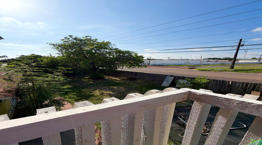 4824 Westside Ln, LAREDO, Texas 78041, 3 Bedrooms Bedrooms, 6 Rooms Rooms,2 BathroomsBathrooms,Residential,For Sale,4824 Westside Ln,20262565