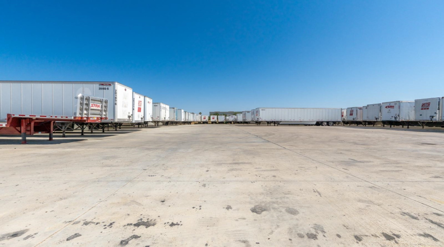 4420 E Saunders St, Laredo, Texas 78041, ,Land,For Rent,4420 E Saunders St,20262574