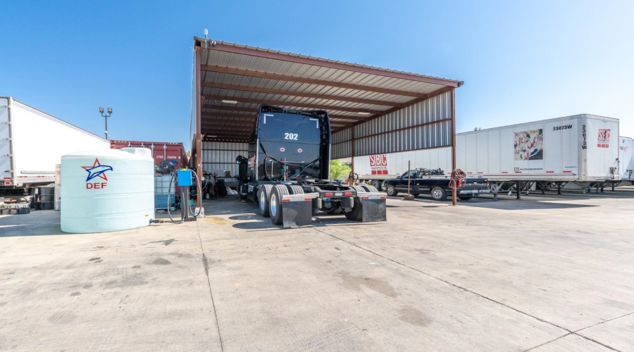 4420 E Saunders St, Laredo, Texas 78041, ,Land,For Rent,4420 E Saunders St,20262574