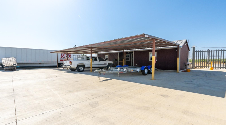 4420 E Saunders St, Laredo, Texas 78041, ,Land,For Rent,4420 E Saunders St,20262574