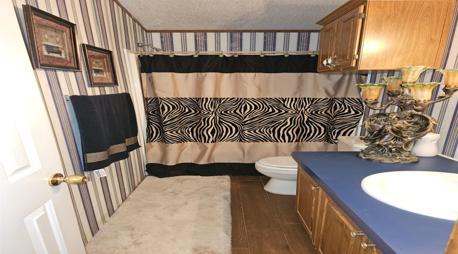 3420 Monclova Dr, Laredo, Texas 78046-8734, 3 Bedrooms Bedrooms, 4 Rooms Rooms,2 BathroomsBathrooms,Residential,For Sale,3420 Monclova Dr,20262584