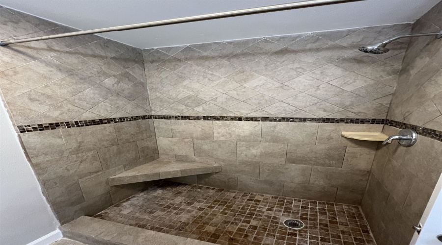 405 Prescott Lp, Laredo, Texas 78046, 3 Bedrooms Bedrooms, 5 Rooms Rooms,1 BathroomBathrooms,Residential,For Rent,405 Prescott Lp,20262585