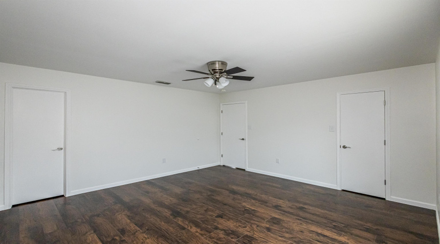 753 Snake Dr, LAREDO, Texas 78045, 3 Bedrooms Bedrooms, 5 Rooms Rooms,2 BathroomsBathrooms,Residential,For Rent,753 Snake Dr,20262588