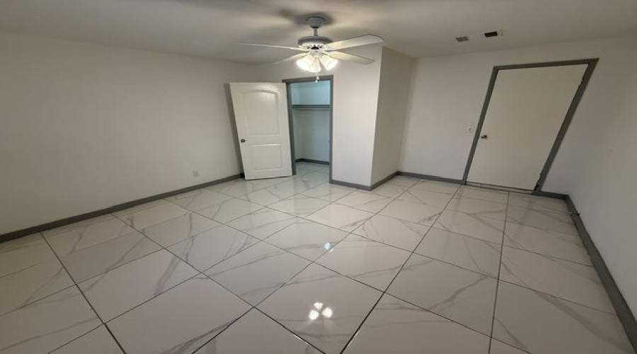 9549 Canvasback Dr, Laredo, Texas 78045, 3 Bedrooms Bedrooms, 4 Rooms Rooms,1 BathroomBathrooms,Residential,For Rent,9549 Canvasback Dr,20262589