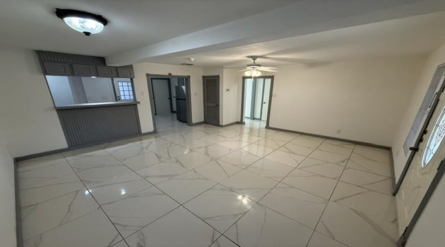 9549 Canvasback Dr, Laredo, Texas 78045, 3 Bedrooms Bedrooms, 4 Rooms Rooms,1 BathroomBathrooms,Residential,For Rent,9549 Canvasback Dr,20262589