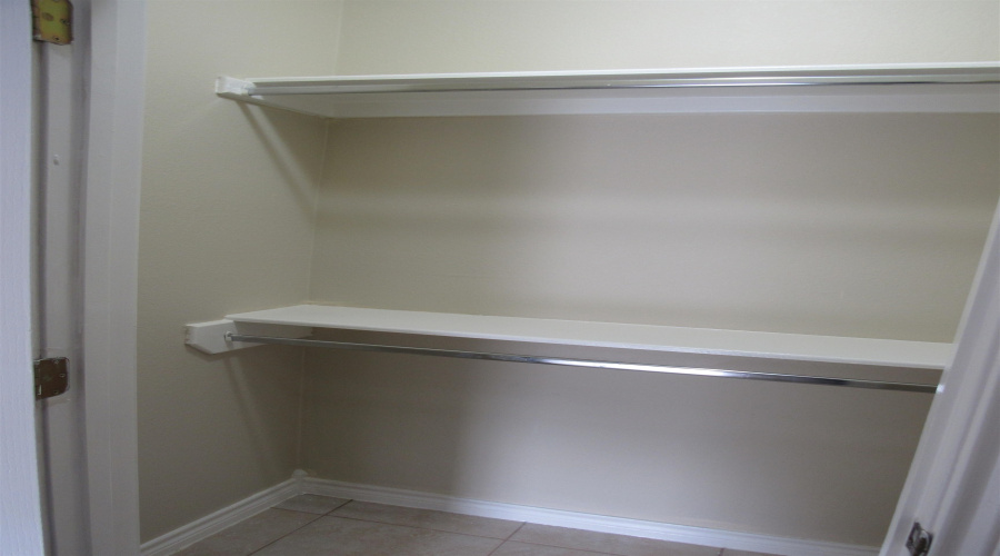 9804 Cantera Ct, Laredo, Texas 78045, 2 Bedrooms Bedrooms, 5 Rooms Rooms,2 BathroomsBathrooms,Residential,For Rent,9804 Cantera Ct,20262592