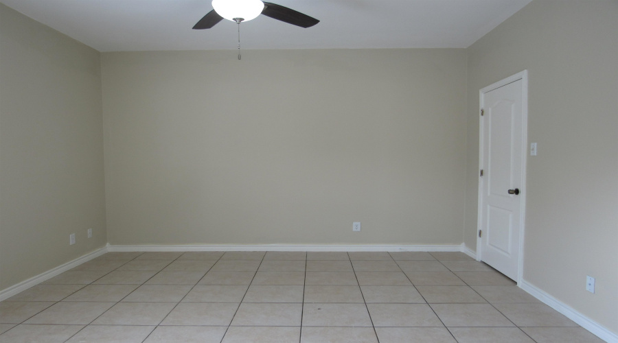9804 Cantera Ct, Laredo, Texas 78045, 2 Bedrooms Bedrooms, 5 Rooms Rooms,2 BathroomsBathrooms,Residential,For Rent,9804 Cantera Ct,20262592