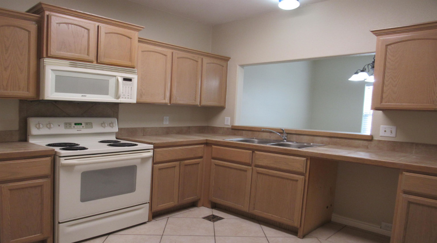 9804 Cantera Ct, Laredo, Texas 78045, 2 Bedrooms Bedrooms, 5 Rooms Rooms,2 BathroomsBathrooms,Residential,For Rent,9804 Cantera Ct,20262592