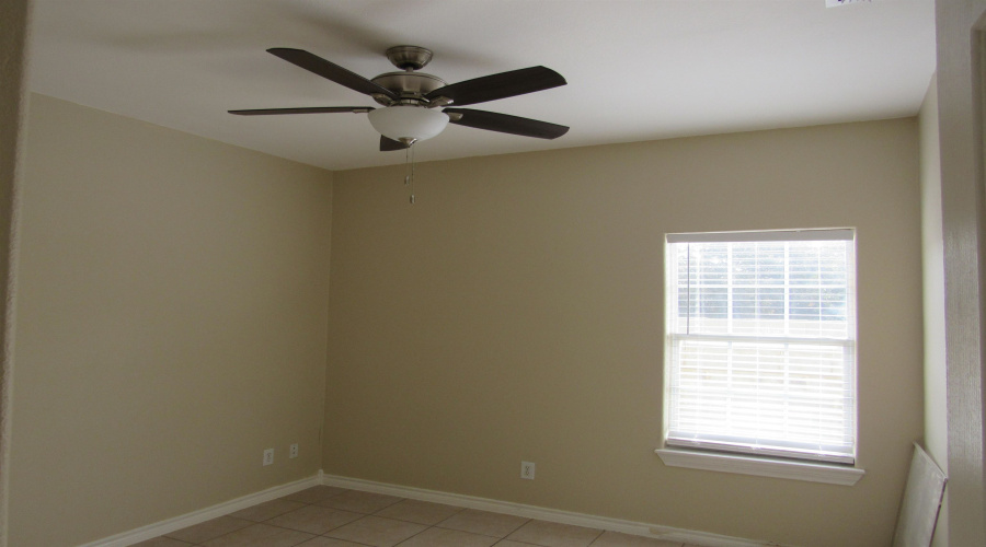 9804 Cantera Ct, Laredo, Texas 78045, 2 Bedrooms Bedrooms, 5 Rooms Rooms,2 BathroomsBathrooms,Residential,For Rent,9804 Cantera Ct,20262592